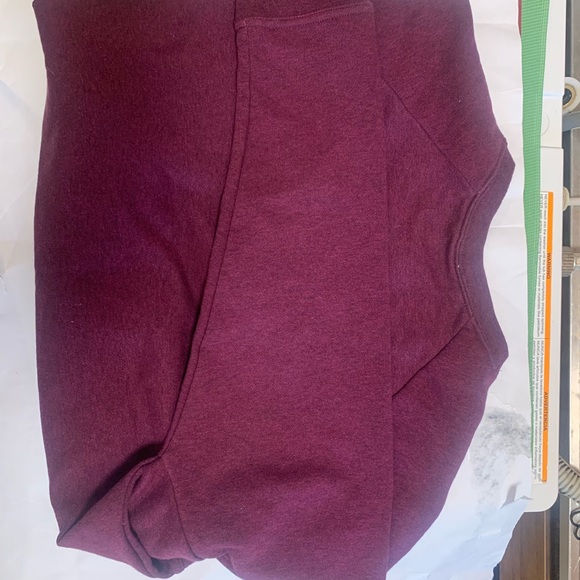 Nike Women’s Burgundy Crewneck Sweatshirt - Picture 5 of 7